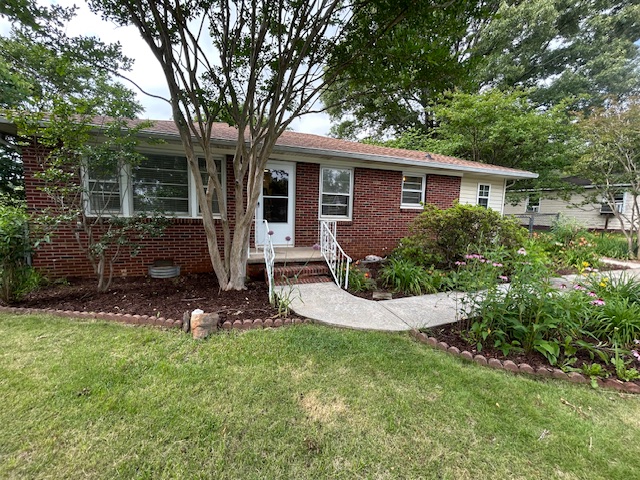 202 Gilliland Avenue